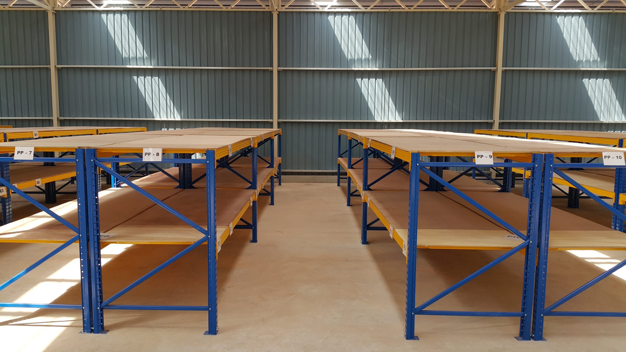 Warehouse Longspan Shelving Row