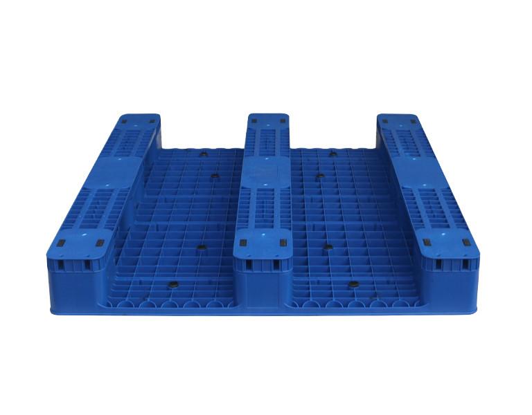 Durable Euro Pallet 1311-16 Single Faced 4-Way Entry Recycled Plastic for Industrial Storage and Transportation