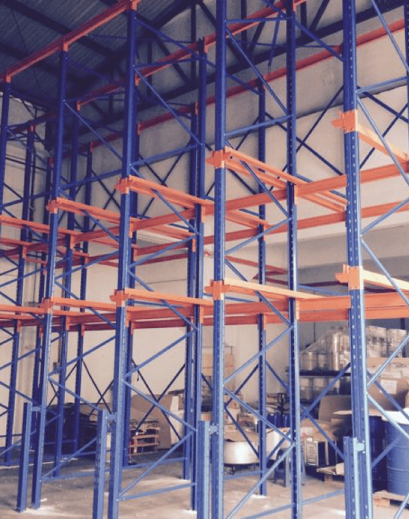 Complete heavy duty warehouse racking framework layout