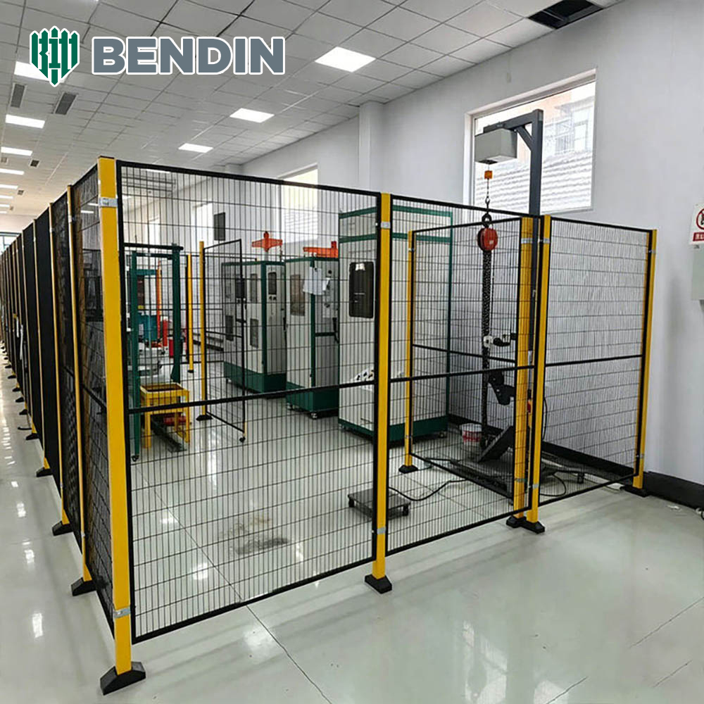 Robot Work Area Safety Fence Galvanized Steel Machine Guarding Barrier for Industrial Automation Protection