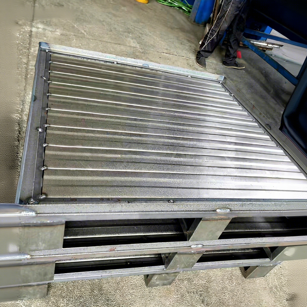 Warehouse Storage Industrial Heavy Duty Steel Metal Pallet Cheap Durable Welded Steel Pallet Manufacturers Industrial Pallet